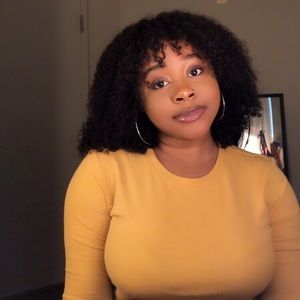 Meet your Posher, Emone’